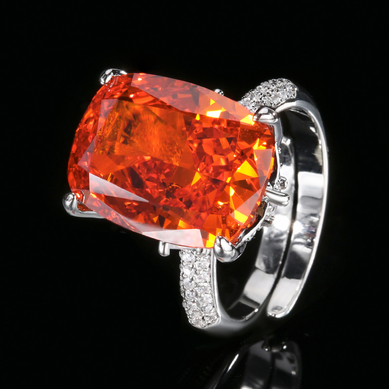 Otoño e invierno nuevo estilo Zhuang Shengsheng joyería fondo de cobre chapado en oro diamante de alto carbono flor de hielo diamante cuadrado con incrustaciones de cobre anillo de temperamento femenino 12*16