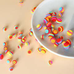 趣味昭和撞色楊梅點彩色拼接亞克力圓珠DIY手工飾品耳環配件材料