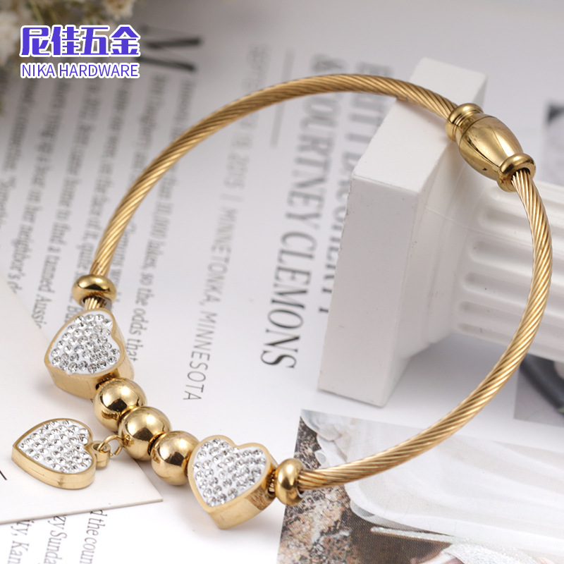Pulsera personalizada de acero de titanio chapada en oro 18K, incrustada con diamantes y cuentas magnéticas