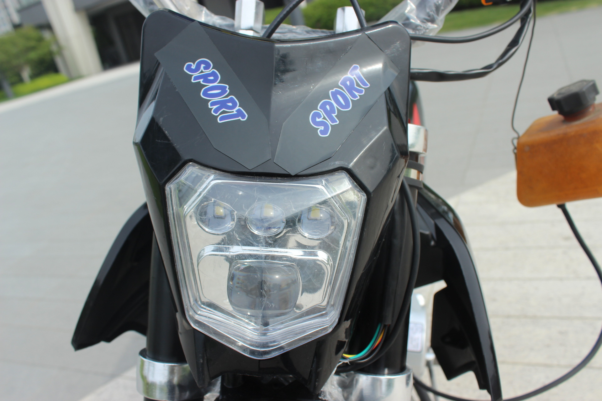 Brand New Off-Road Motorcycle, Mountain Dirt Bike with Reinforced Frame, Professional Motorcycle, 125Cc All-Terrain Motorcycle
