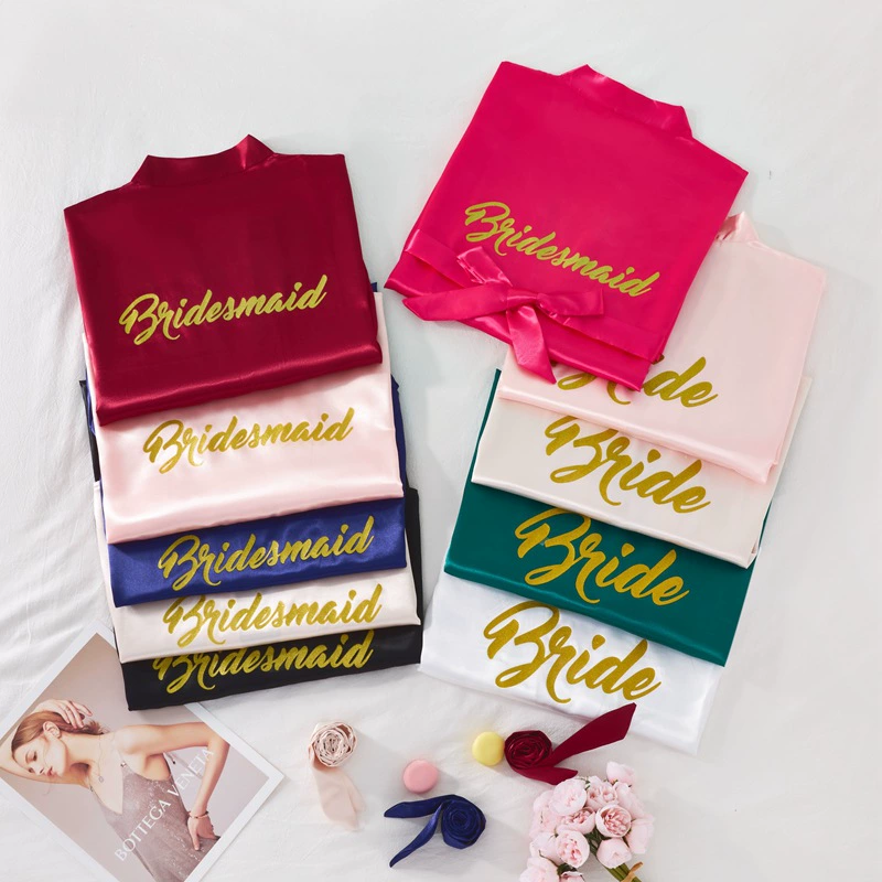 2025 новый ледяной шелк невесты утренний халат леди высокого уровня тонкий большой размер легкий экстравагантный простой может носить утренний халат снаружи