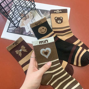 �ﶬ�m��Ů��Ͳ�m��ɫ�ٴ��n���LͲ�m���e�ɐ�������͸����ͲŮ�m