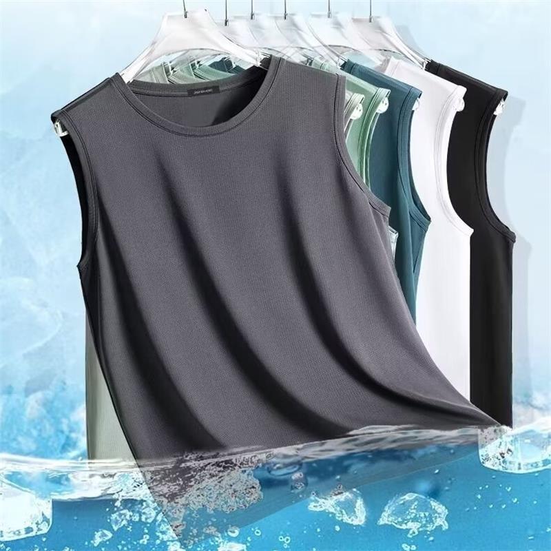 Men's vest, summer ice silk, quick-drying, sleeveless, sports top, suitable for layering under men's t-shirts.