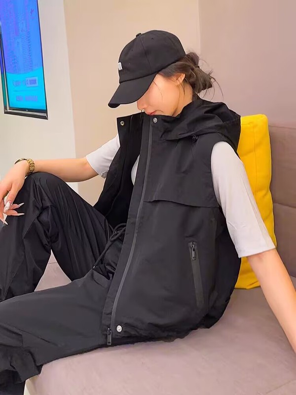 ヨーロッパのワークウェアベストジャケット女性の初秋の新しいスタイルの小さなフード付きカジュアルベストファッションベストトレンド|undefined