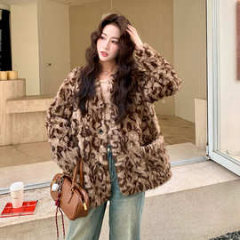 实拍豹纹花狐皮辣妹皮毛一体秋冬新款小个子保暖加厚羊羔毛短外套