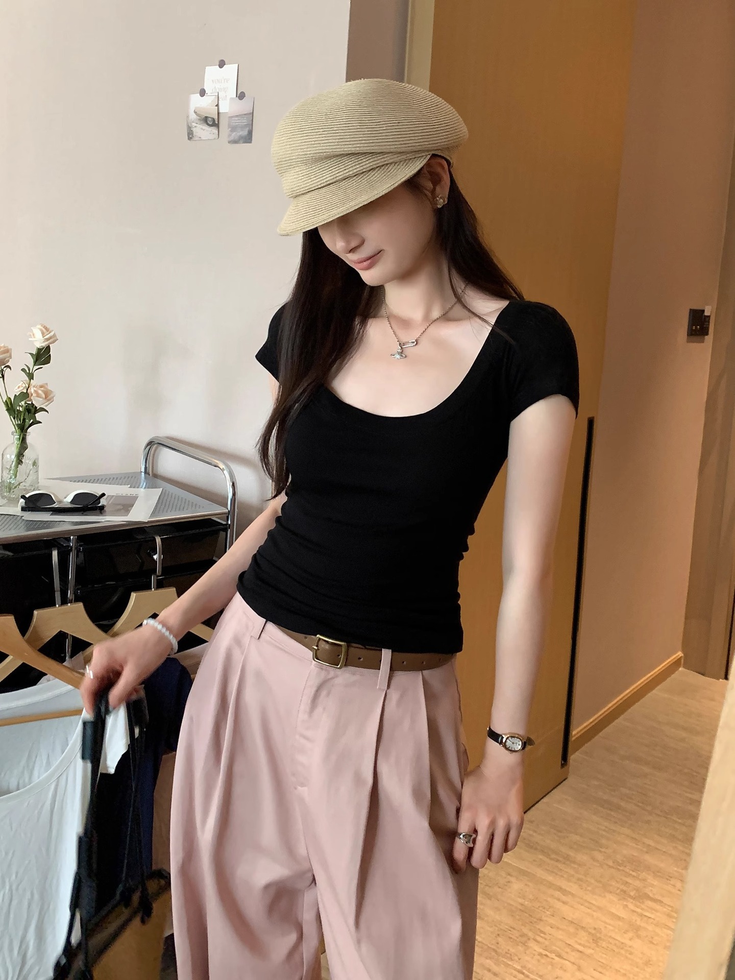 莱赛尔天丝羊毛薄款纯欲风粉色U领正肩短袖T恤女新款漂亮上衣