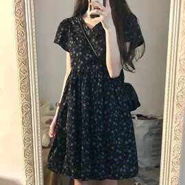 黑色碎花连衣裙女夏季小众设计感显瘦领遮肚子显瘦泡泡袖短裙子