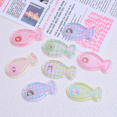 氷透明ニャーニャー小魚漫画手作り diy クリーム接着剤樹脂小物アクセサリーホール靴バックルジュエリー材料卸売