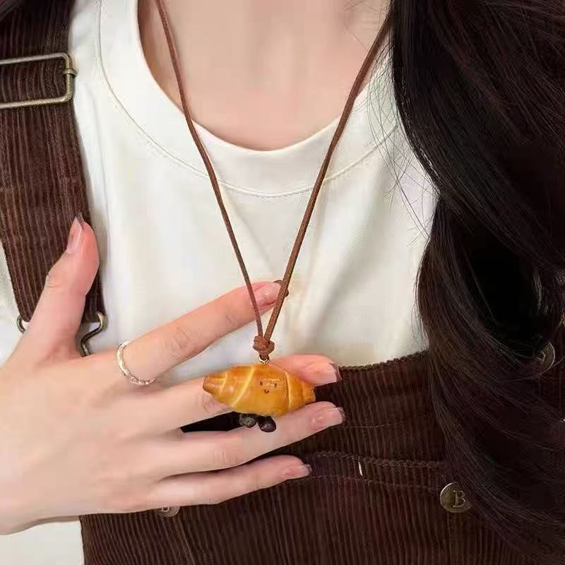 Otoño y invierno minimalistas collares colgante de goteo de Feng Shui mujeres chaqueta larga suéter cadena casual accesorios de lujo ligero