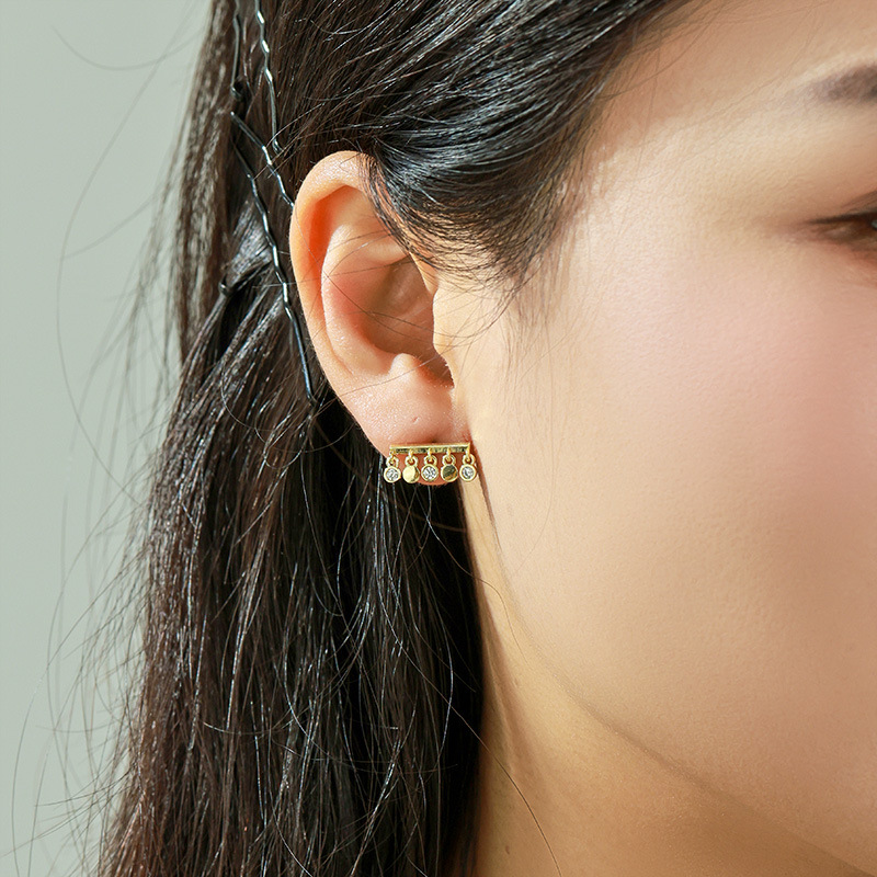 Xuping joyas nuevas piedras preciosas artificiales de moda simple ligero lujo orejetas damas en la textura del aire orejetas al por mayor