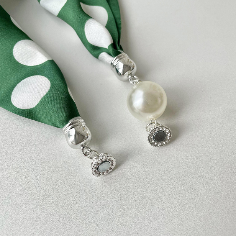 Nueva bufanda magnética hebilla collar decoración del cuello bufanda perezosa bufanda multifuncional de las mujeres bufanda de alta calidad correa de muñeca perezosa