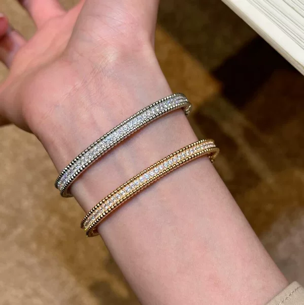 Fendi High-End Version Beaded Edge Full Diamond Bracelet for Women, Light Luxury Versatile Champagne Gold Starry Sky Bracelet for Women