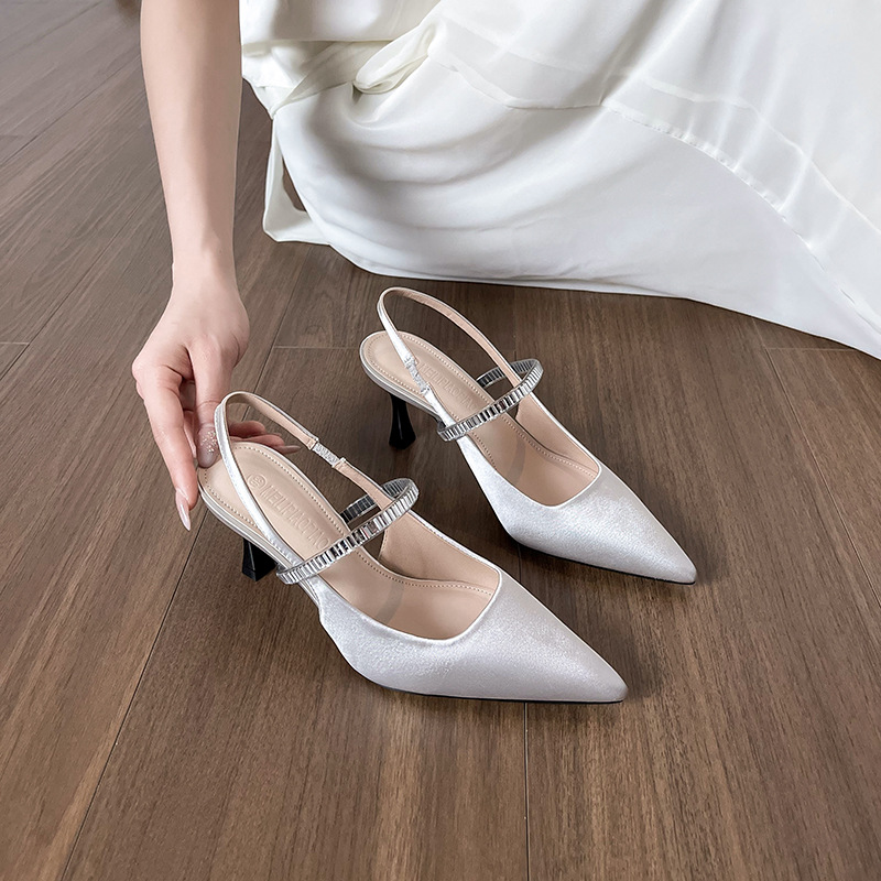 Verano hada noche viento de la noche sandalias de tacón alto plateadas puntiagudas de tacón de aguja para mujer