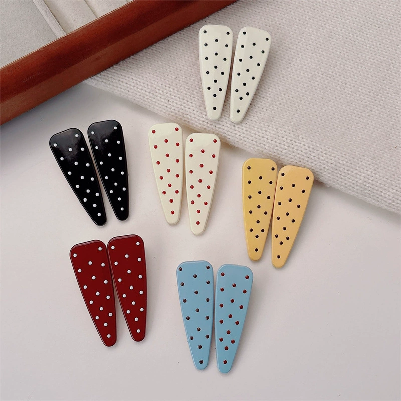 Редкие/классические? Let's translate faithfully: "Retro brand hairpins, universal bangs, atmospheric hairgrip, french style, bright catchy style, high-quality style"
