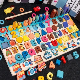 其他益智玩具;拼图、拼板;积木类