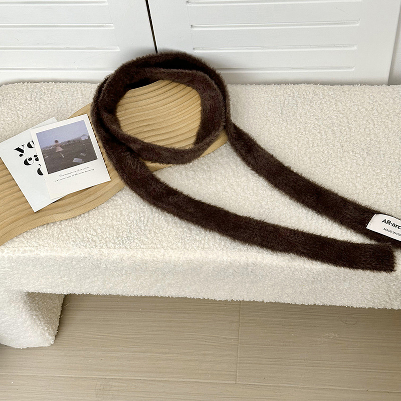 Bufandas de invierno de alta calidad nicho de diseño de lana estrecha decoración de color sólido bufandas de invierno cálidas bufandas al por mayor