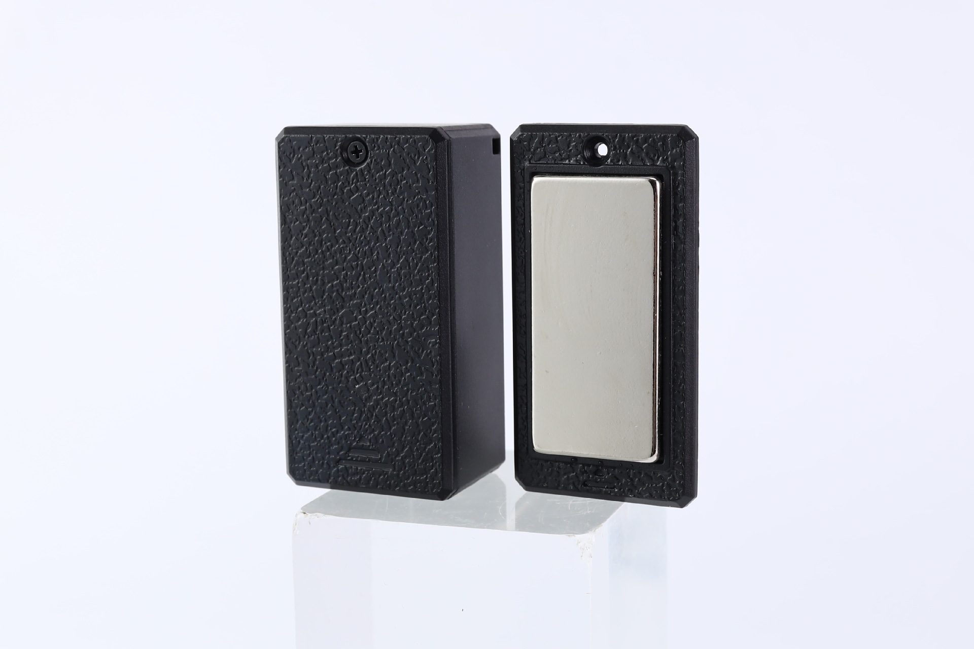 4Gtk901 Gps Locator Real-Time Car Locator, Gps Tracker, Global Coverage Accurate Positioning