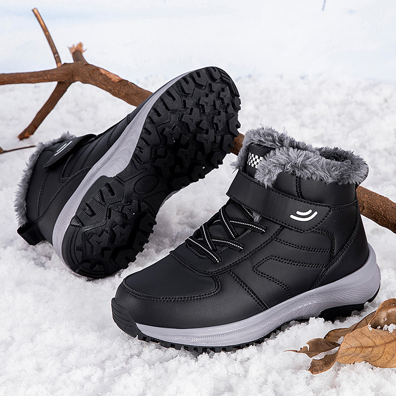 Los zapatos de algodón para ancianos se mantienen calientes en invierno y las madres de mediana edad y ancianos se calientan y engrosan las botas de nieve del noreste. image 9