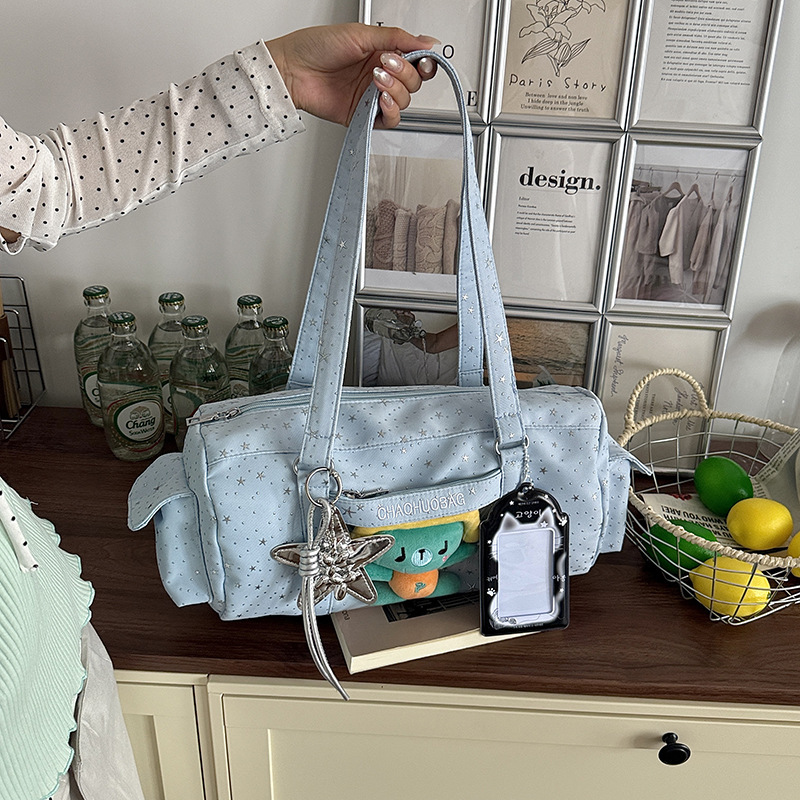 New Travel Bag, Round Pillow Boston Bucket Bag, Large Capacity Bag, Fresh Commuter Shoulder Bag, Lightweight Tote Bag