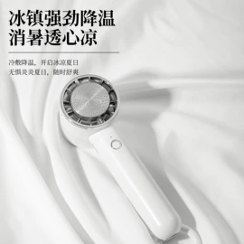 牙刷消毒器;迷你电风扇;加湿器