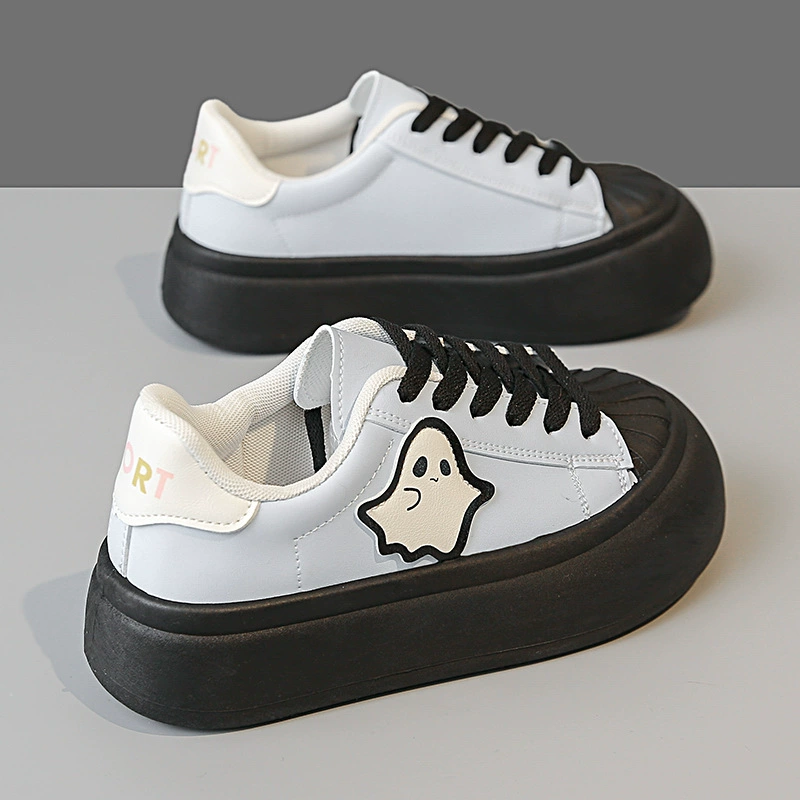 Хлеб с толстым дном маленькая белая обувь женская дикая ниша большой хлеб 2024 весна новая повседневная доска обувь ins прилив