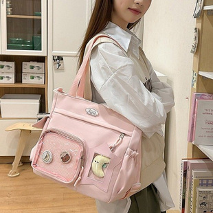 �ɐ�ʹ��������б���Ů2025�¿�С���μ����ذ���W�����nͨ�ڰ�