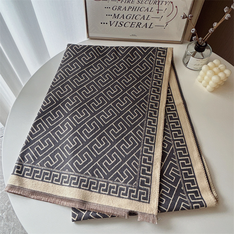 Neuer vielseitiger, einfacher geometrischer doppelseitiger I-Mitation-Kaschmir-Winterwärmer, langer Schal mit Schal und Mantel für_voghion.com