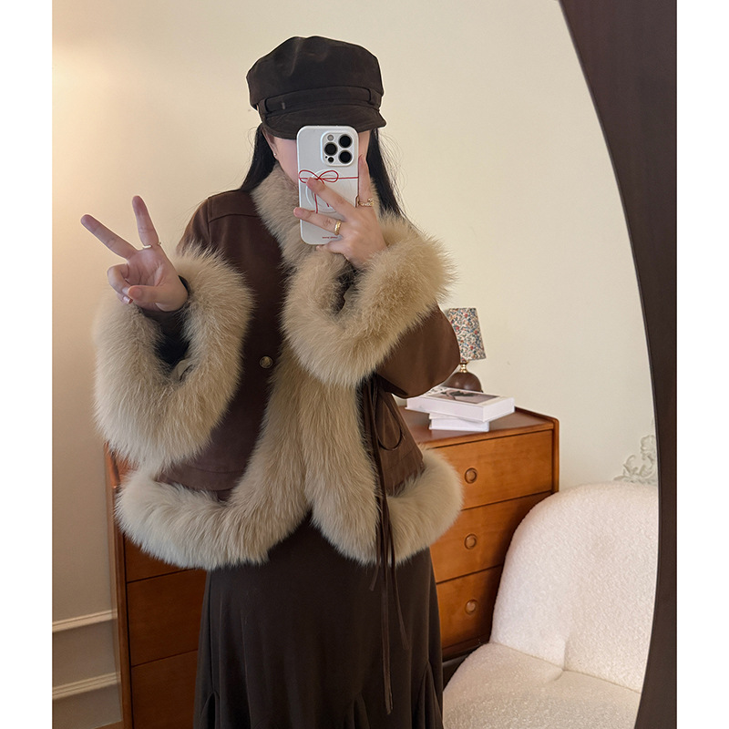 『绒冬记忆』天然狐狸毛领皮草羽绒服短款麂皮绒外套女2025新款
