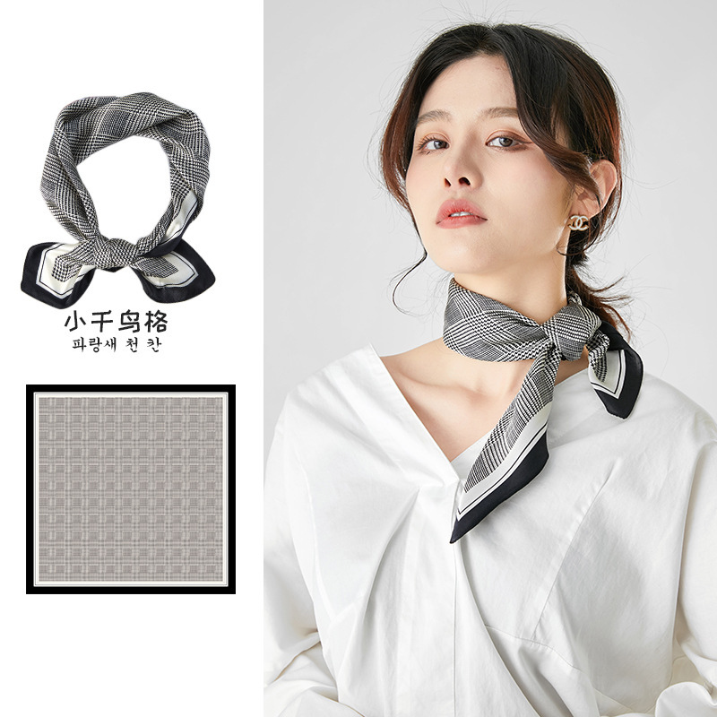 春と秋の新型オリジナルデザインの绢糸の小さい方の巾の女性のシルクのシルクのスカーフの卸売りの源のメーカーの現物|undefined