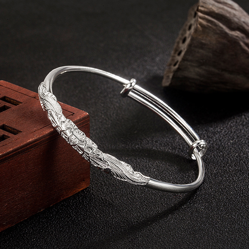 TikTok Quick Hand Peacock Bracelet Embossed Silver Plated Copper Bracelet Trendy Fashion Women's Phoenix Silk Bracelet Bracelet Jewelry TikTok Quick Hand Peacock Bracelet Embossed Silver Plated Copper Bracelet Trendy Fashion Women's Phoenix Silk Bracelet Bracelet Jewelry
