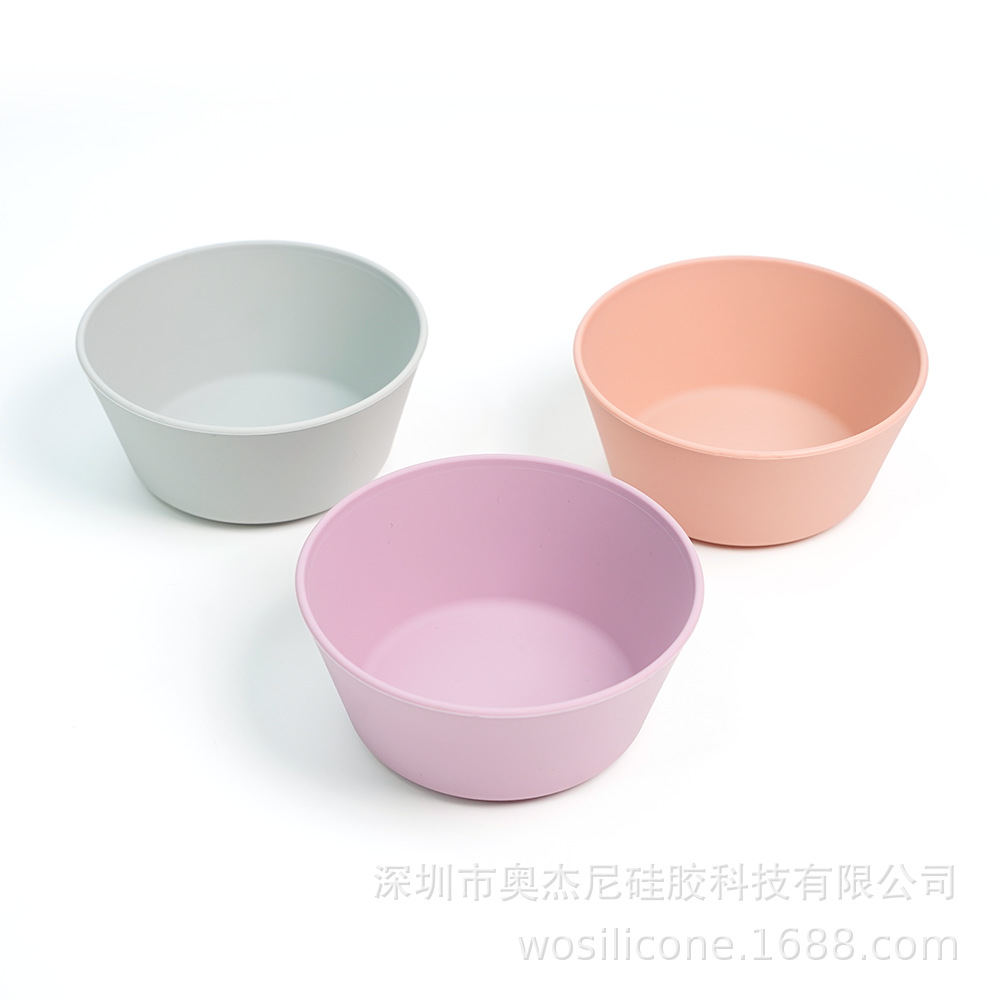现货批发硅胶婴儿辅食碗自主进食学吃饭儿童餐碗防摔防滑硅胶圆碗