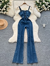 韩版时尚无袖背带裤女2024冬新款港味复古金属扣高腰显瘦牛仔长裤