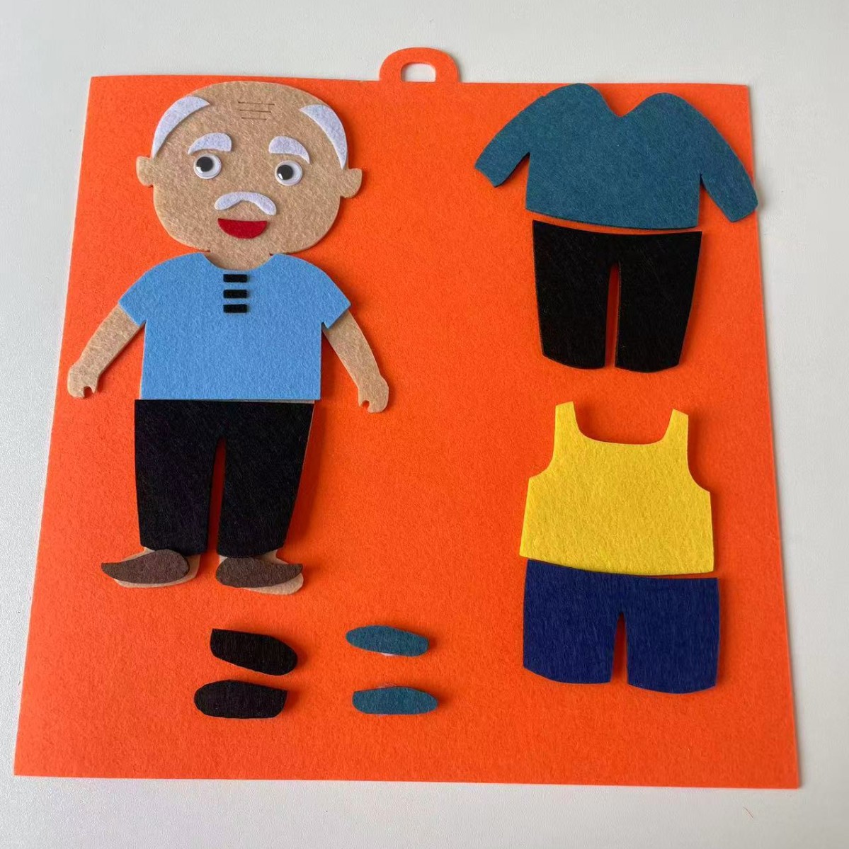 Jardín de infantes personajes de mano juguete área de rompecabezas actividad juguete ayuda didáctica clase pequeña tarjeta de material casero puzzle