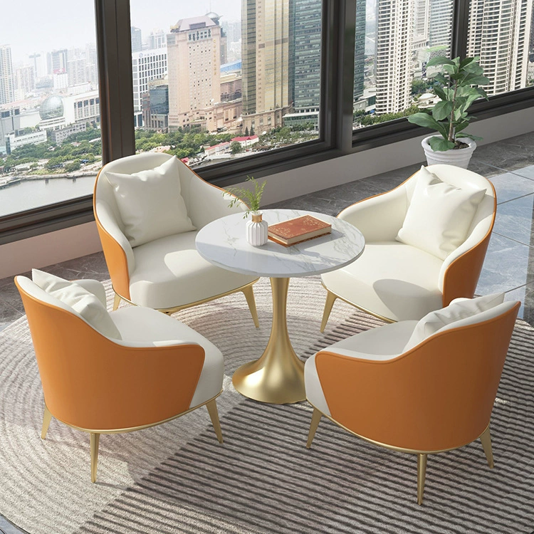 Скандинавские одноместные диваны в офисе продаж