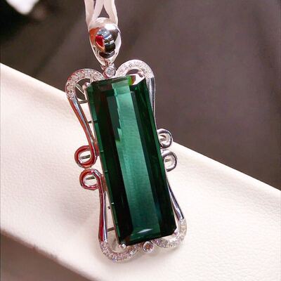 首饰厂家18K金镶嵌天然碧玺吊坠 主石:14.35克拉|ms