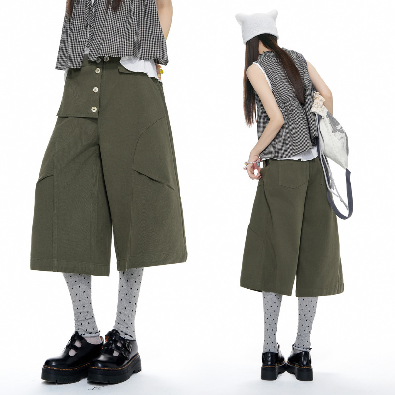 American Retro Style Button-Up Army Green Loose Workwear Cropped Pants for Women 2026 Summer Street Niche Wide-Leg Shorts American Retro Style Button-Up Army Green Loose Workwear Cropped Pants for Women 2026 Summer Street Niche Wide-Leg Shorts