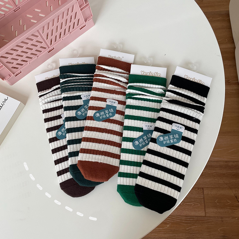 袜子女秋冬新款澳洲羊绒堆堆袜撞色百搭条纹中筒横条纯棉袜子批发