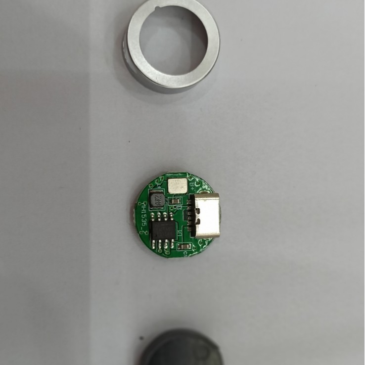 18650充电电池套料USB电池USB锂带C口批发高容量