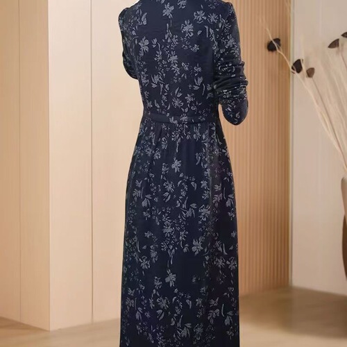 Light luxury temperament dress, new fashion belly, slim waist, floral dress, 2026 spring and autumn female