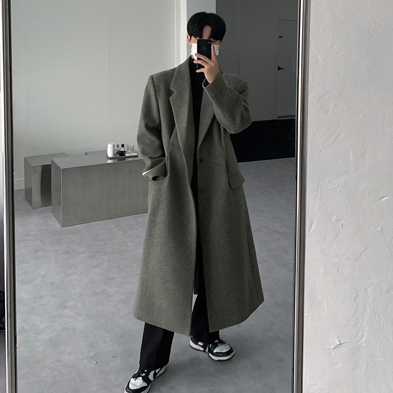 회색