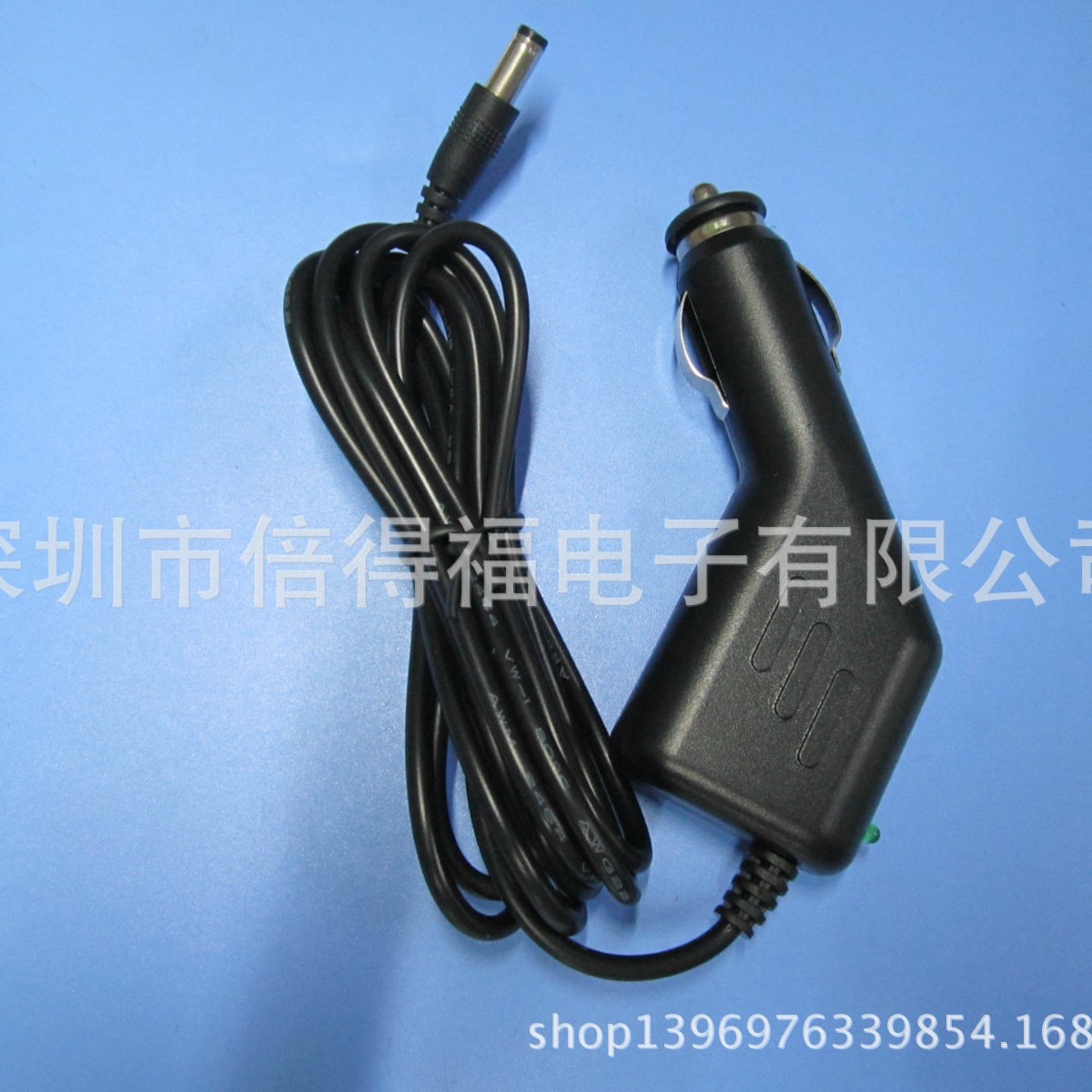 4.2v1A8.4v1A12.6v1A枪形车充 锂电池车载充电器 500ma枪形车充