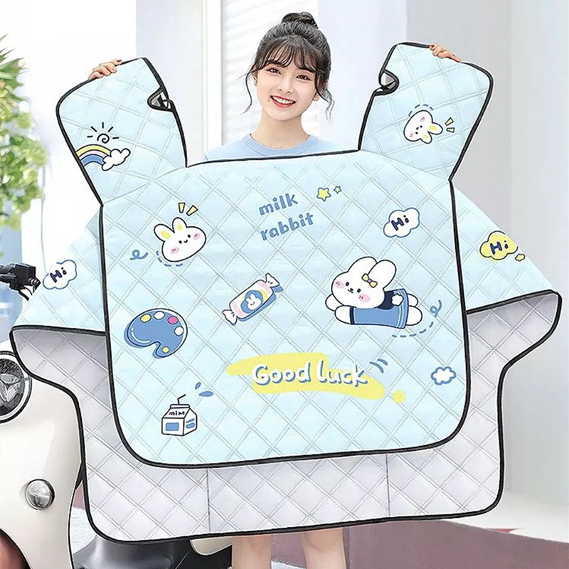 Electric Vehicle Windshield, Summer Sun Protection and Windshield, Waterproof and Windproof Battery Car Tricycle Sun Protection Cover, Universal for All Seasons