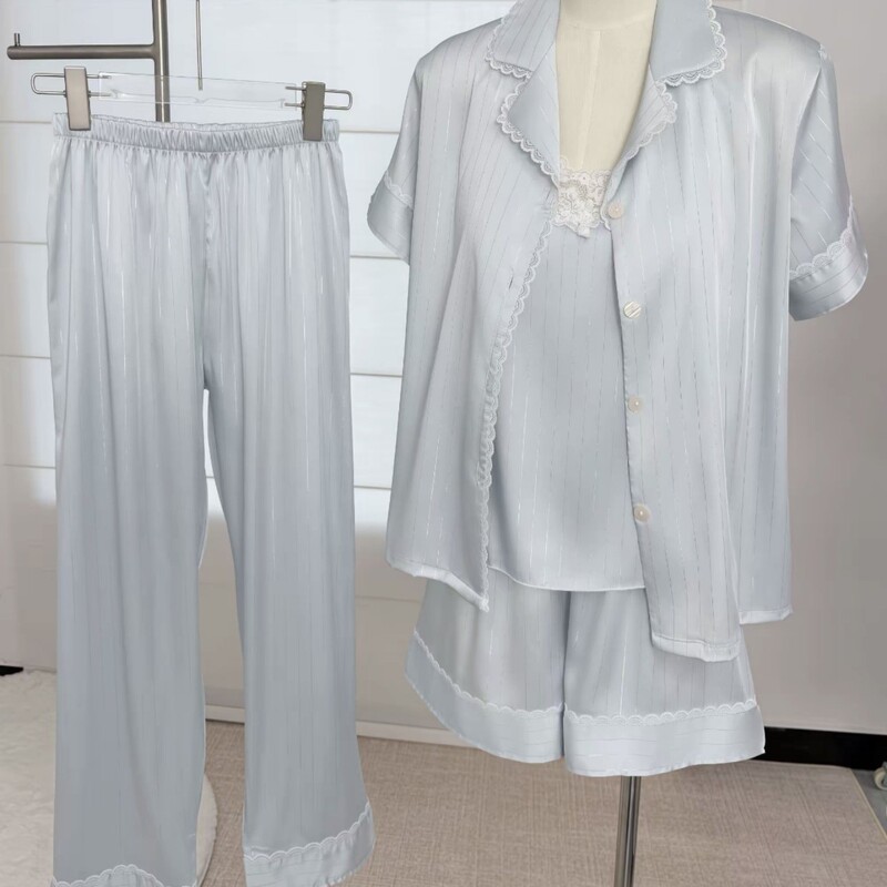Sexy Ice Silk Pajamas with Chest Pads, Women's Shorts and Long Pants Four-Piece Set, Silver Foil Print, Summer Elegant Loungewear Sexy Ice Silk Pajamas with Chest Pads, Women's Shorts and Long Pants Four-Piece Set, Silver Foil Print, Summer Elegant Loungewear