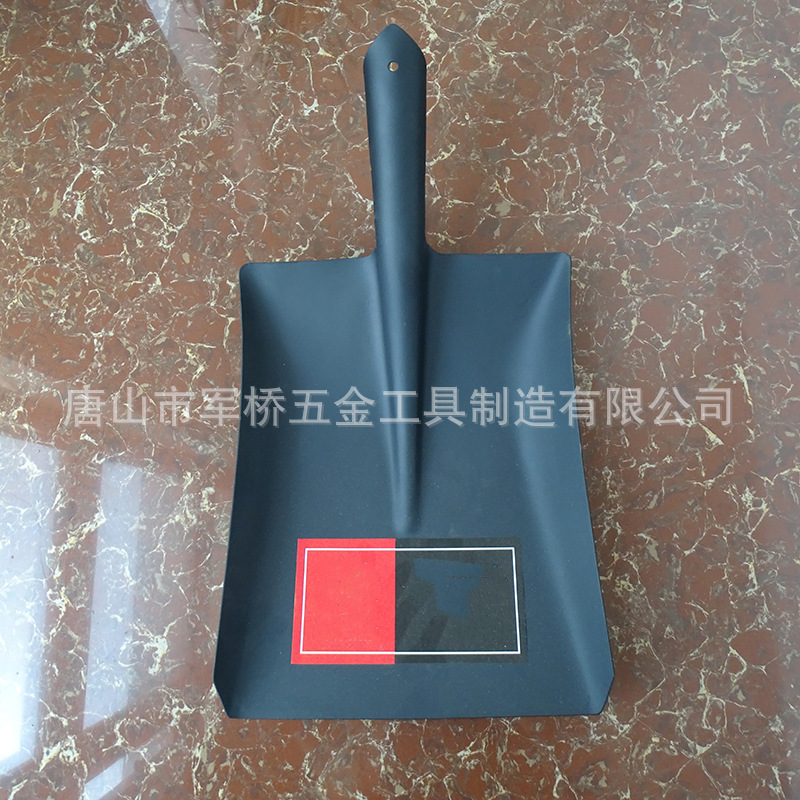工厂批发北非市场农用工具锰钢黑头铁锹大方铲