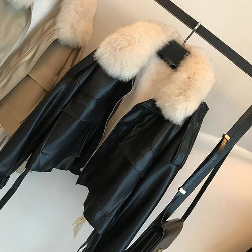 2025 Autumn/Winter New Arrival Plush Thicken Leather Short Coat with Detachable Fox Fleece Hood Women's faux fur leather outerwear