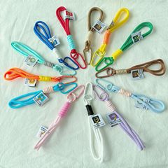 简约风手工编织绳撞色挂绳钥匙扣手机壳便携手绳diy潮款小众挂件