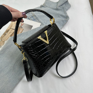 ����{�~�����2026�¿�W���߼��Іμ�r��Ů�������|ͨ��б���