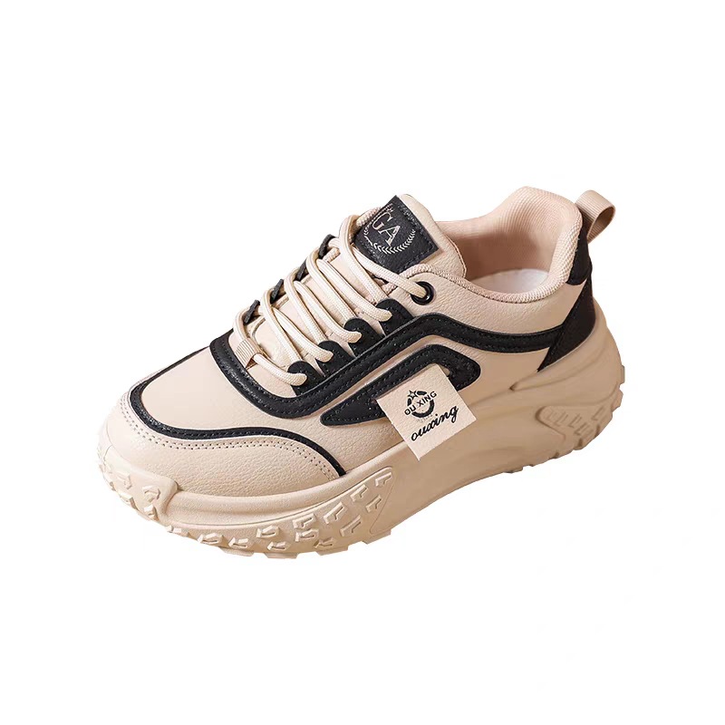 Zapatos de papá de otoño y invierno para mujeres con un pequeño aumento de altura de zapatos de mujer 2025 nuevos muffin zapatos deportivos casuales de suela gruesa para mujeres