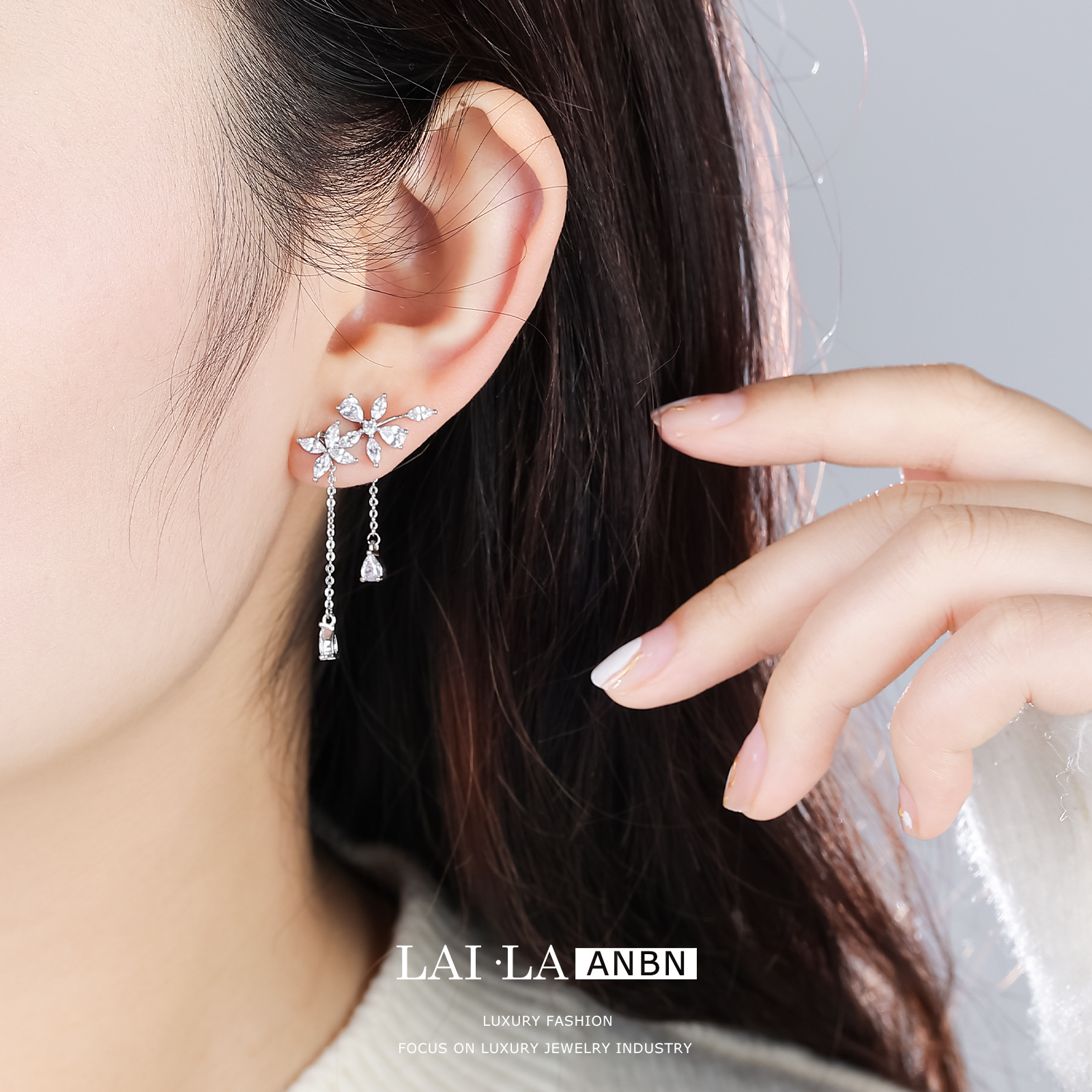 Qili sueño Elf mosquito bobina clip de oreja pendientes sin oreja hembra Super Hada Mori pendientes borla temperamento