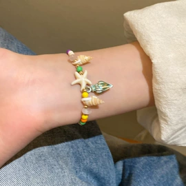 耳环;项链;手链